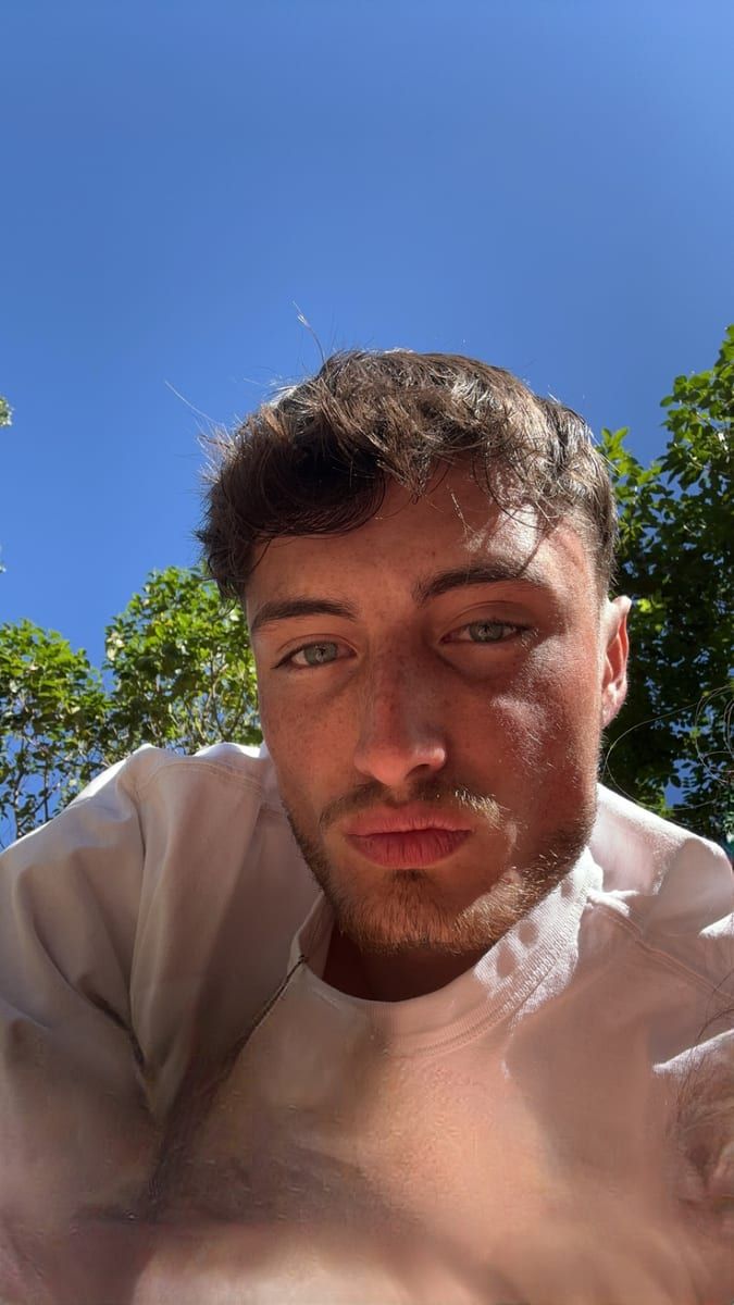 Profil de Eyvan
